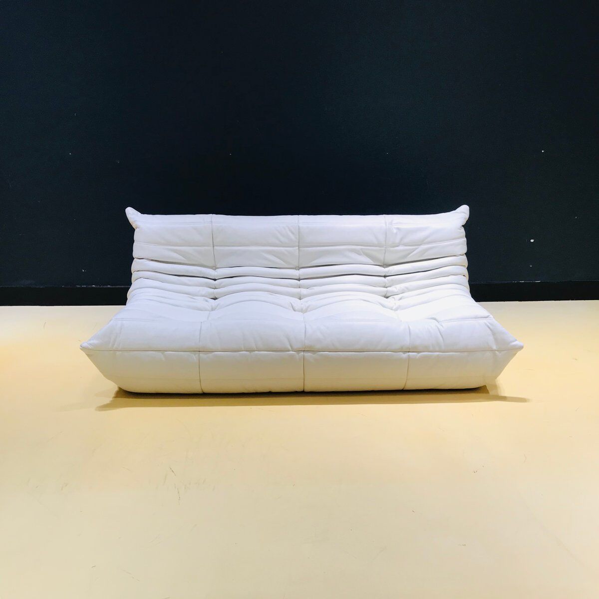 French Togo sofa in white cow leather by Michel Ducaroy for Ligne Roset.