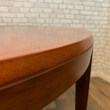 Extendable round table in rosewood 1960