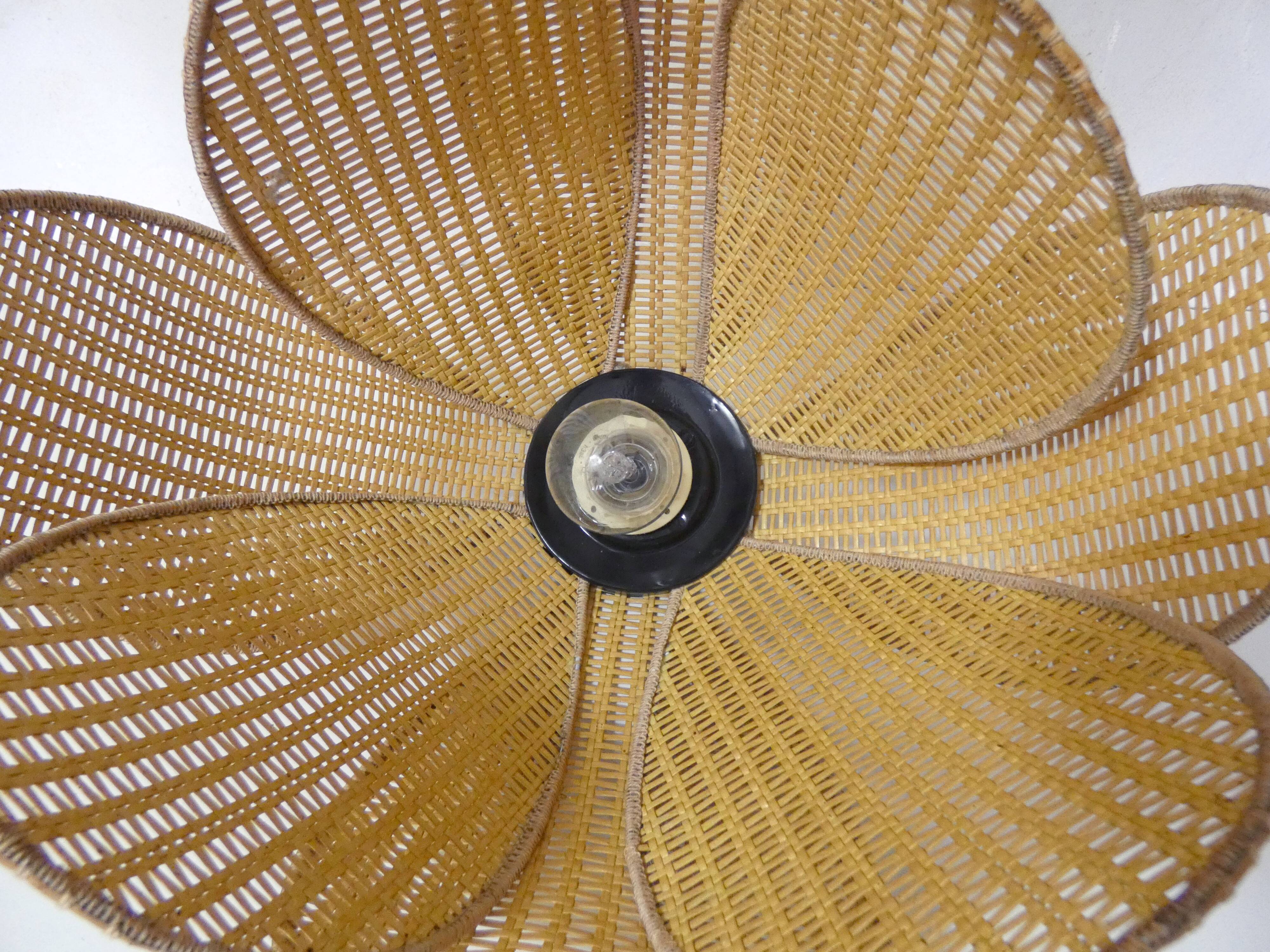 Vintage floral rattan pendant light