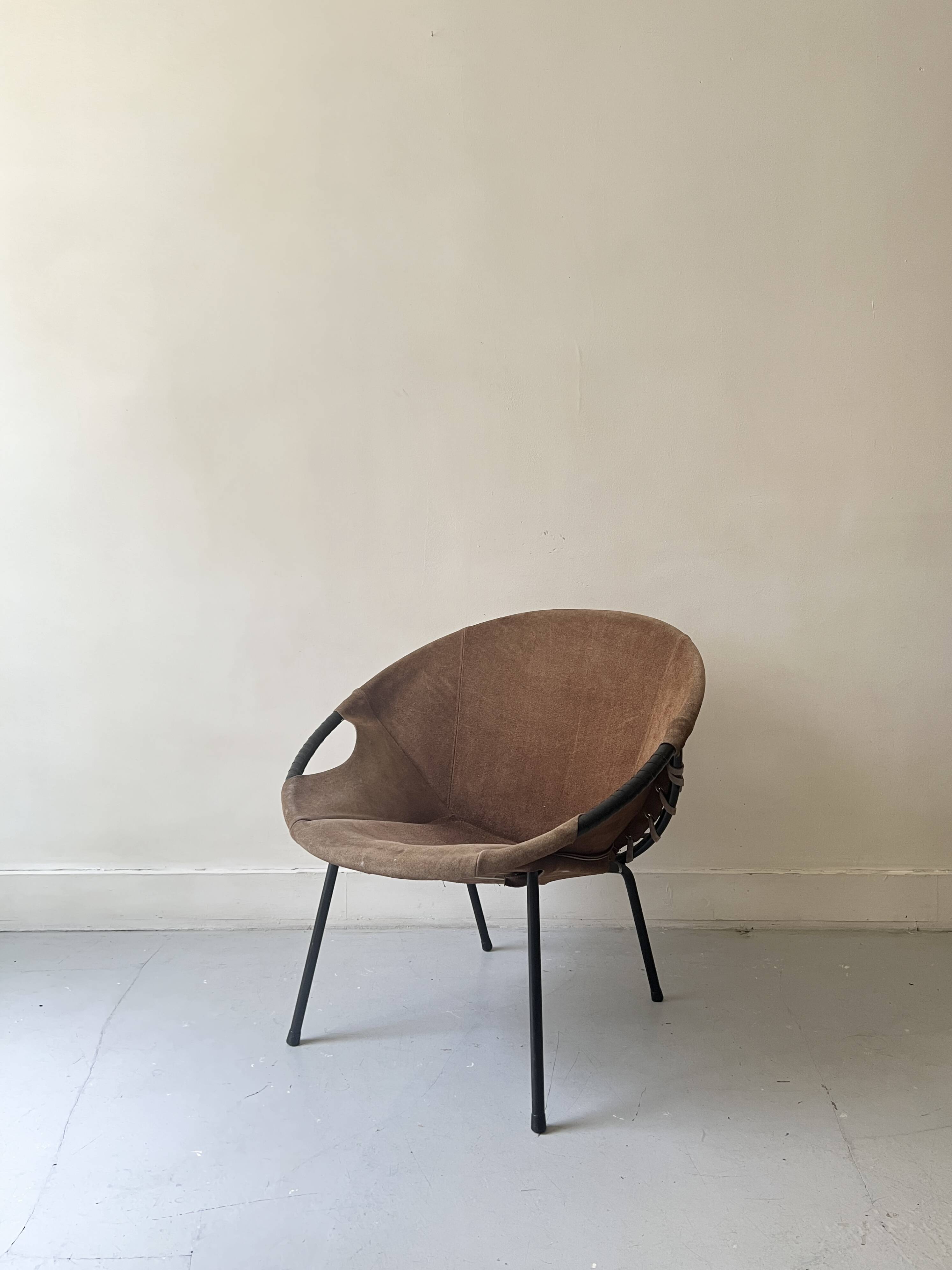 Designer armchair in brown suede circle ballon by Lusch & Co, Germany 1970s