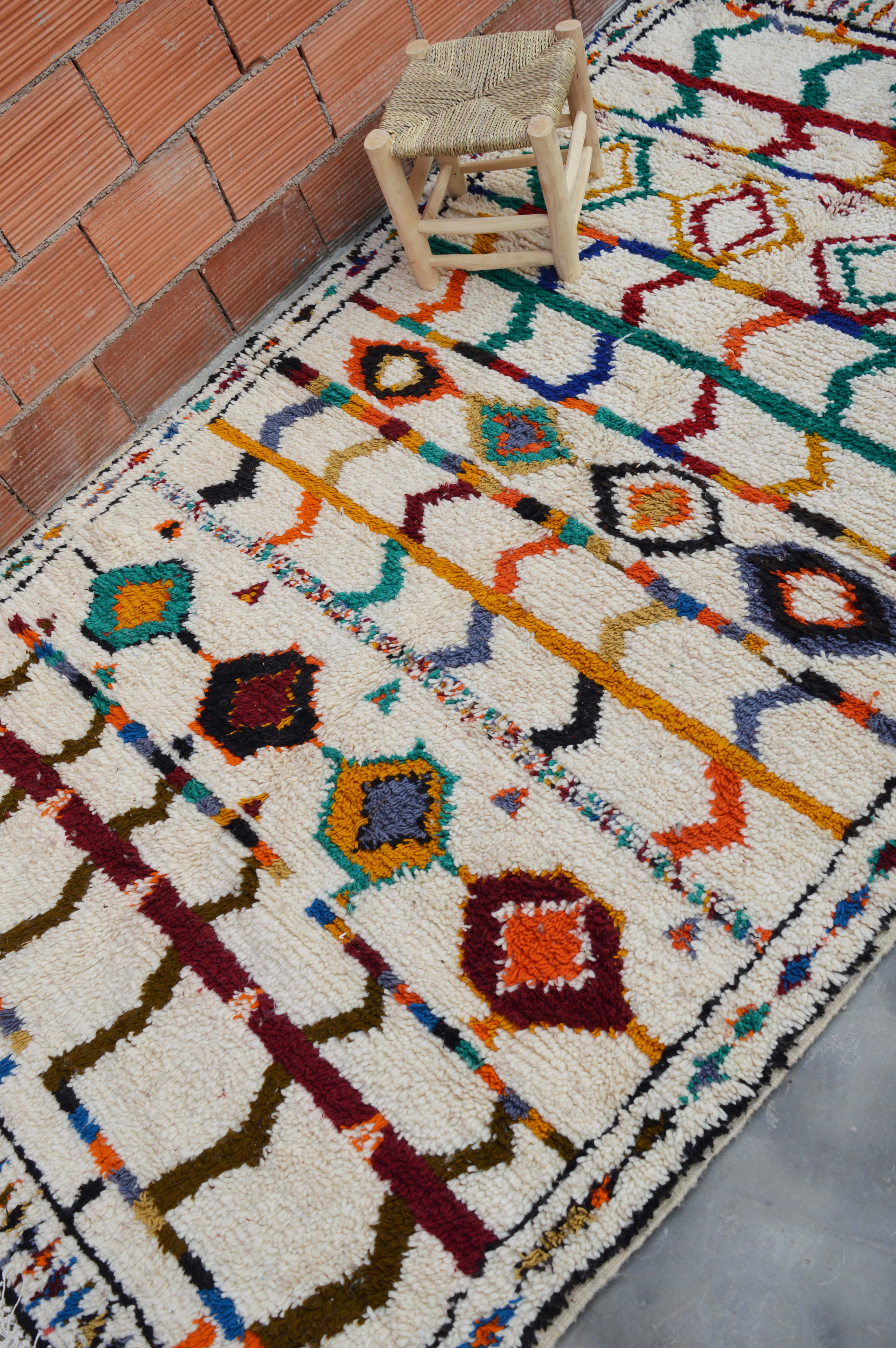 Tapis berbère coloré  269 x 158 cm