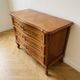 Commode Louis XV en bois merisier 3 tiroirs