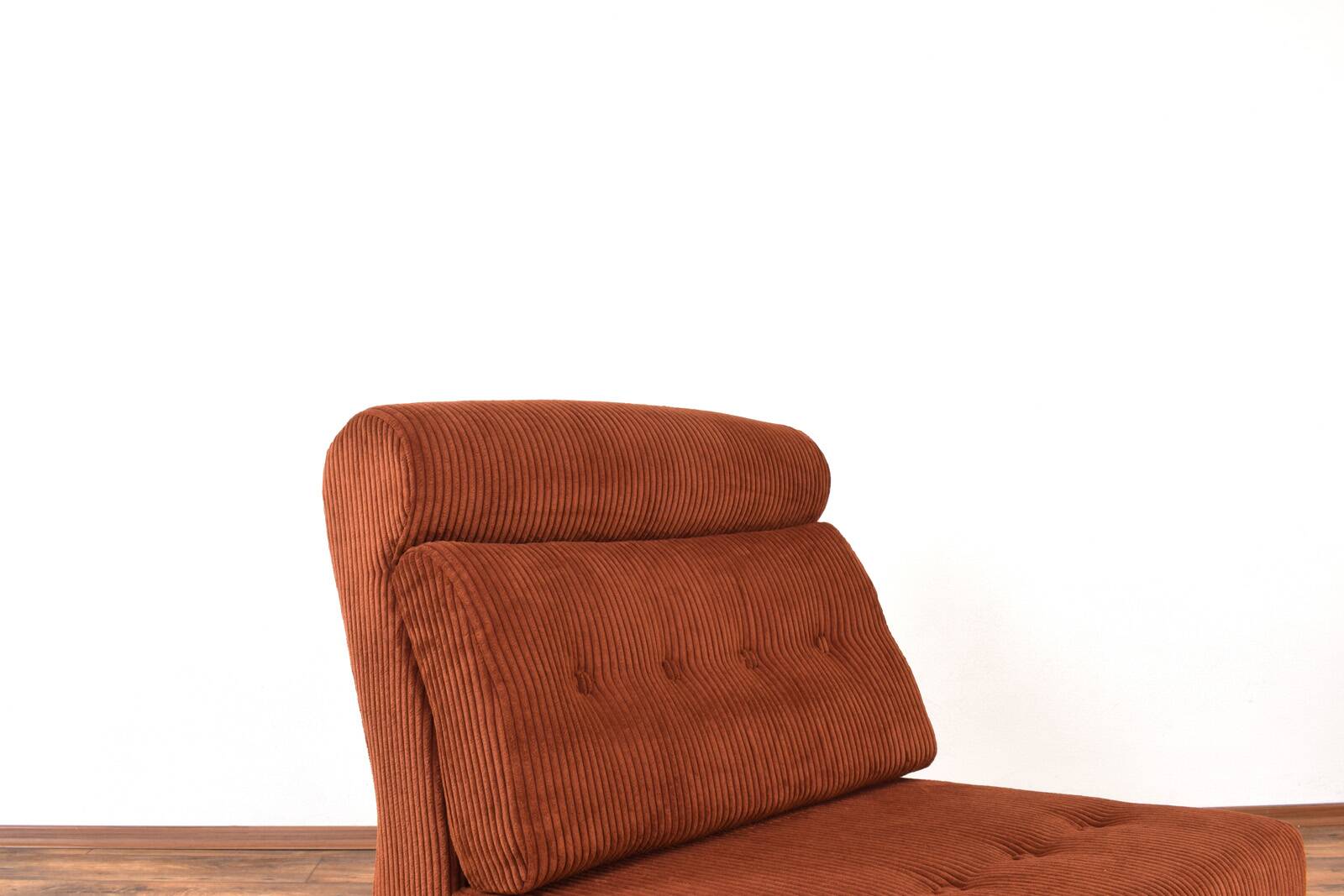 Mid-Century Italian Lounge Chairs, 1970s, Set of 2