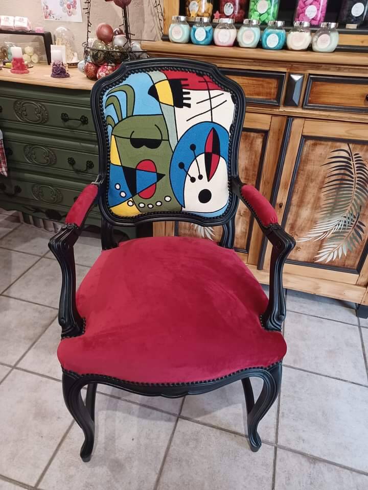 Convertible armchair