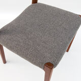 Lot de 8 chaises modèle 71 Arne Hovmand Olsen pour Niels Moller années 60/70
