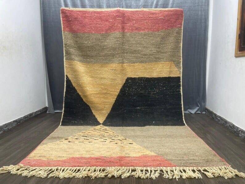 Traditional handmade pure wool Berber rug size 150 x 250 cm