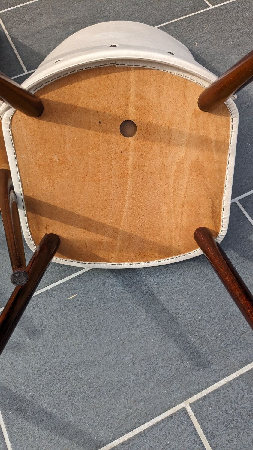 Baumann Essor model chairs