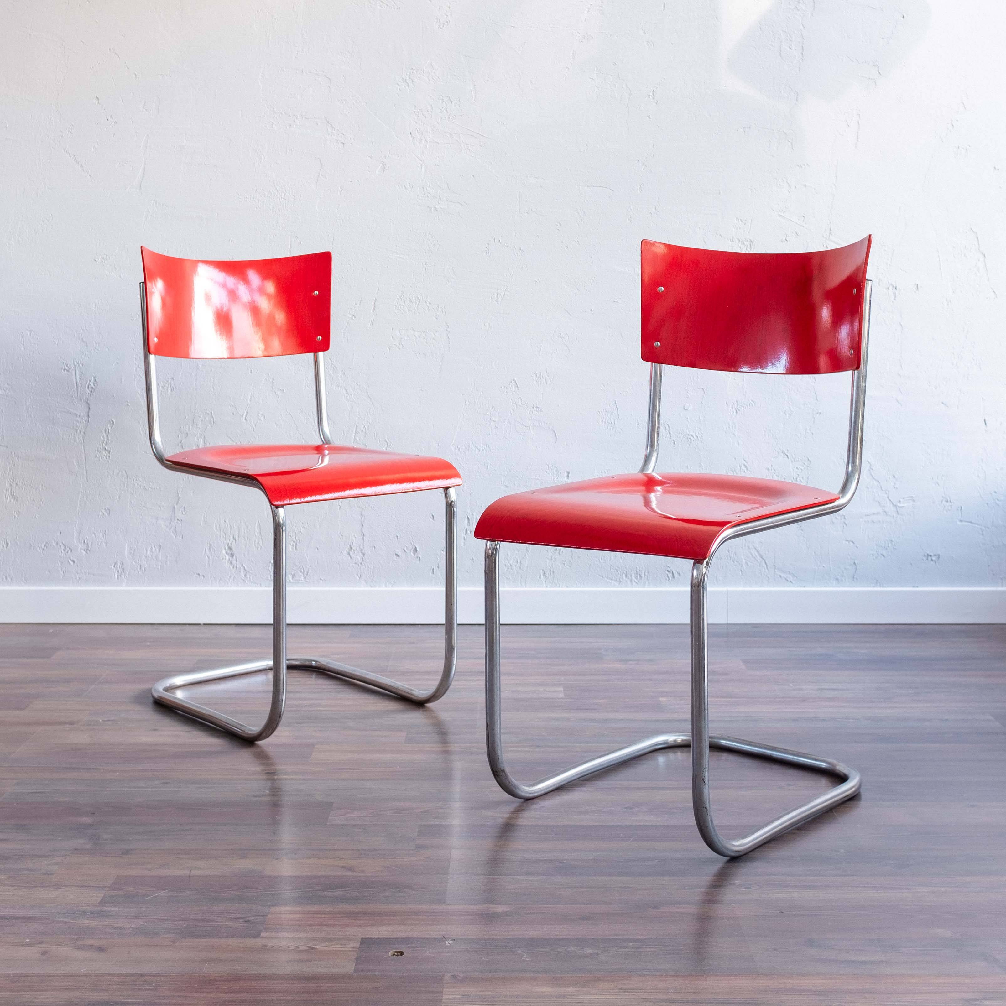 Functionalist Bauhaus Style Red Dining Chairs By Kovona, 1940s