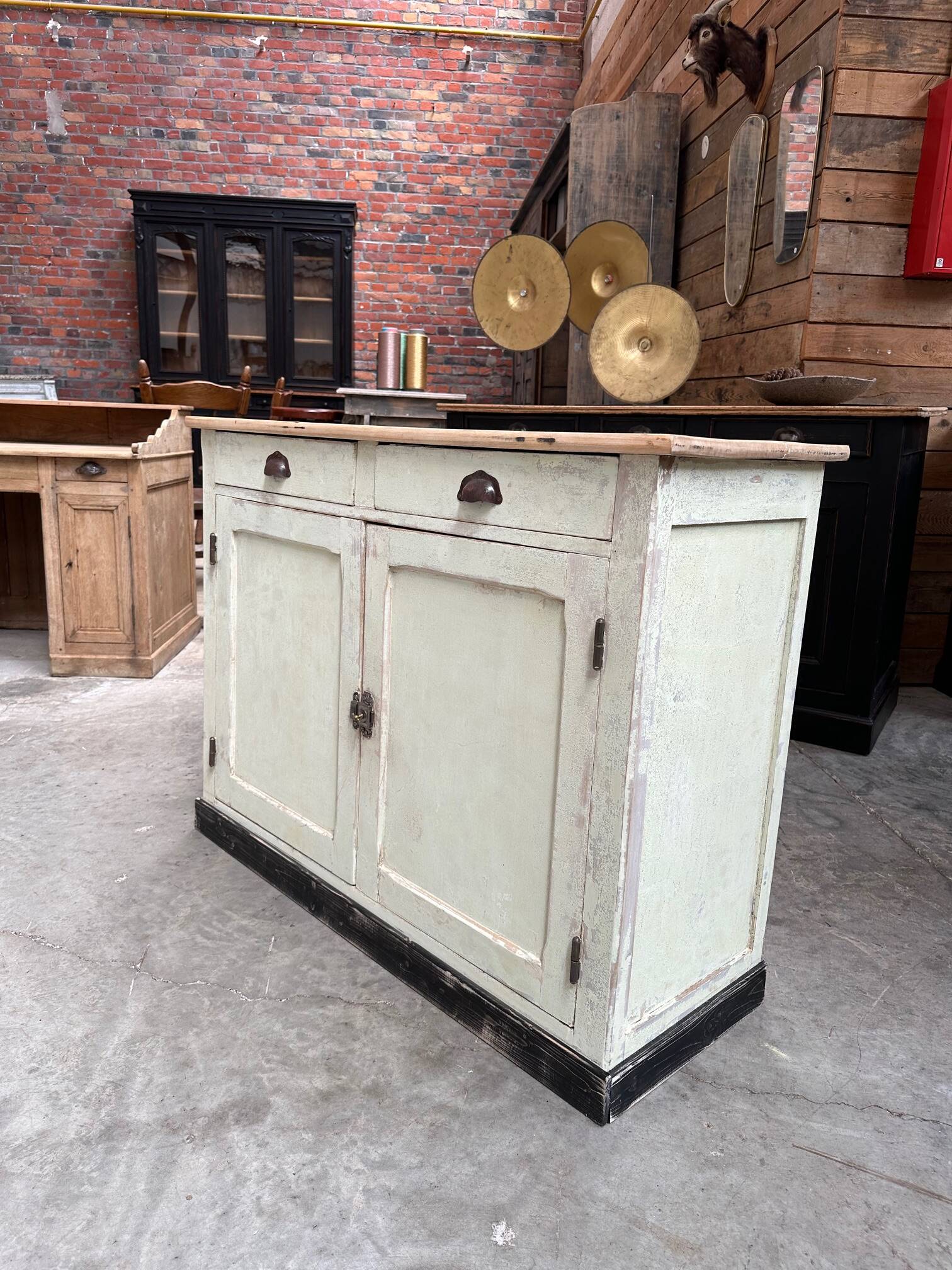 2-door sideboard, early 20th century