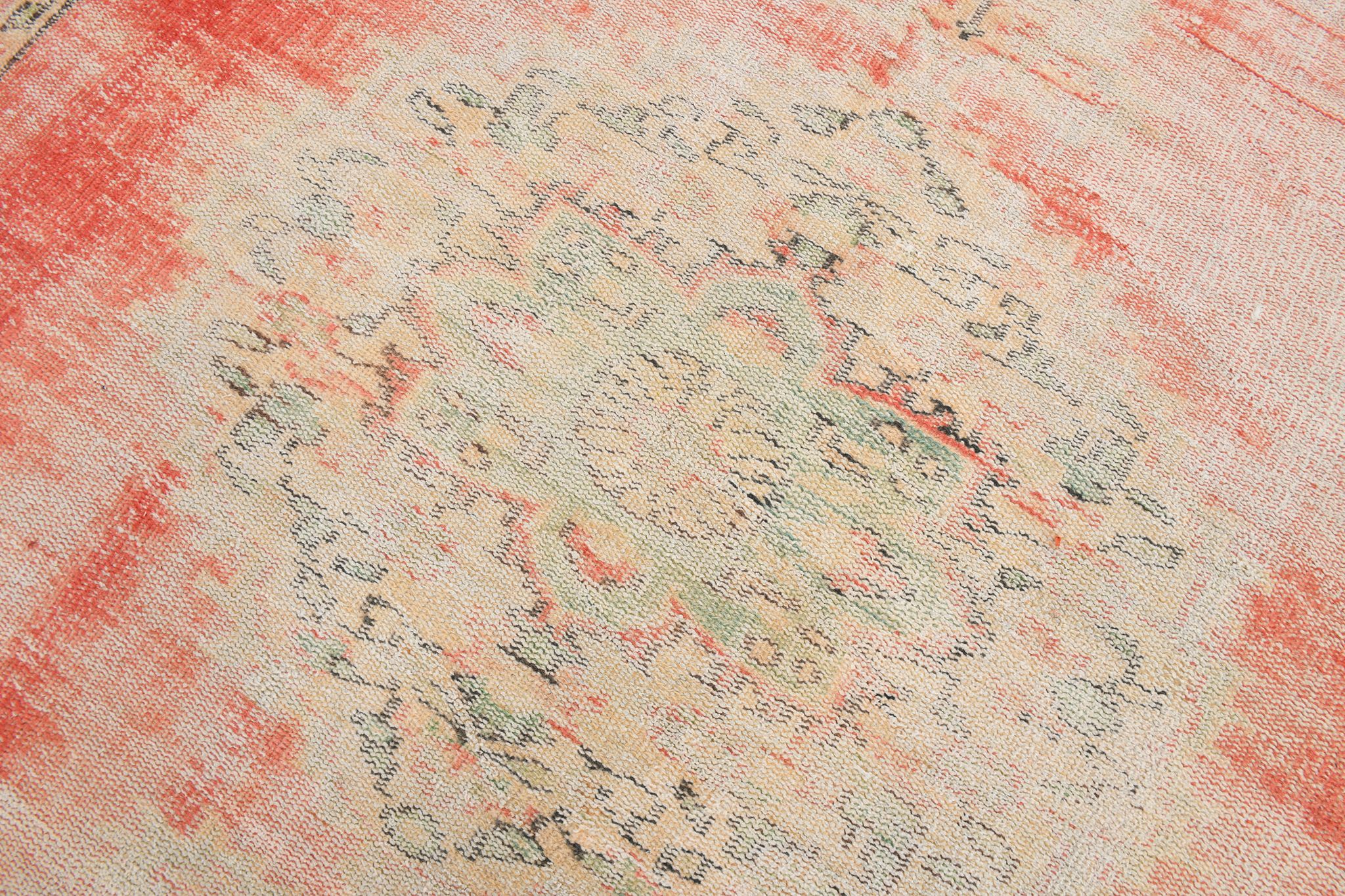 6x9 Classic Vintage Rug, 197x272Cm