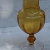 Amber glass standing vase