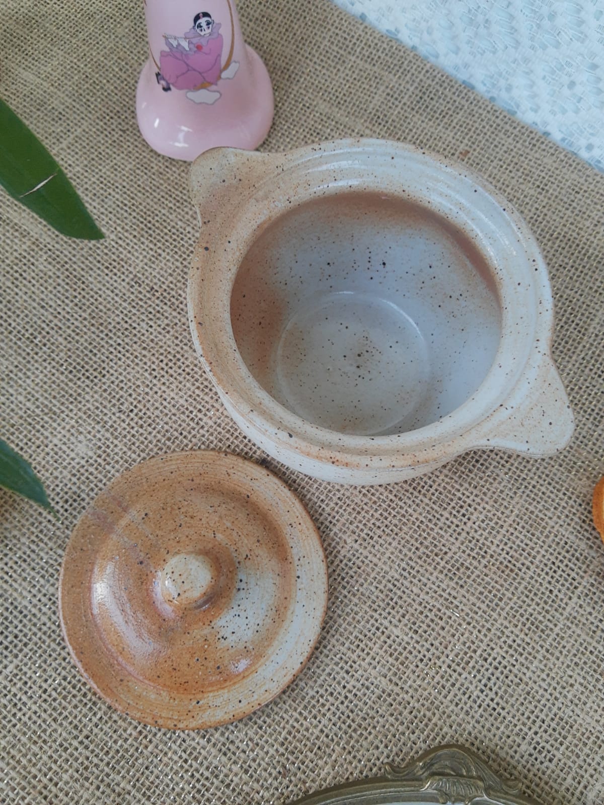 Eared pot, marsh sandstone sugar bowl