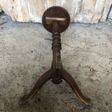 Fifth Door Pot Pot Tripod Wood turned Vintage
