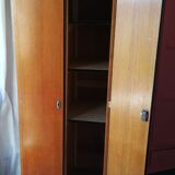 Vestiaire d'internat vintage pieds compas