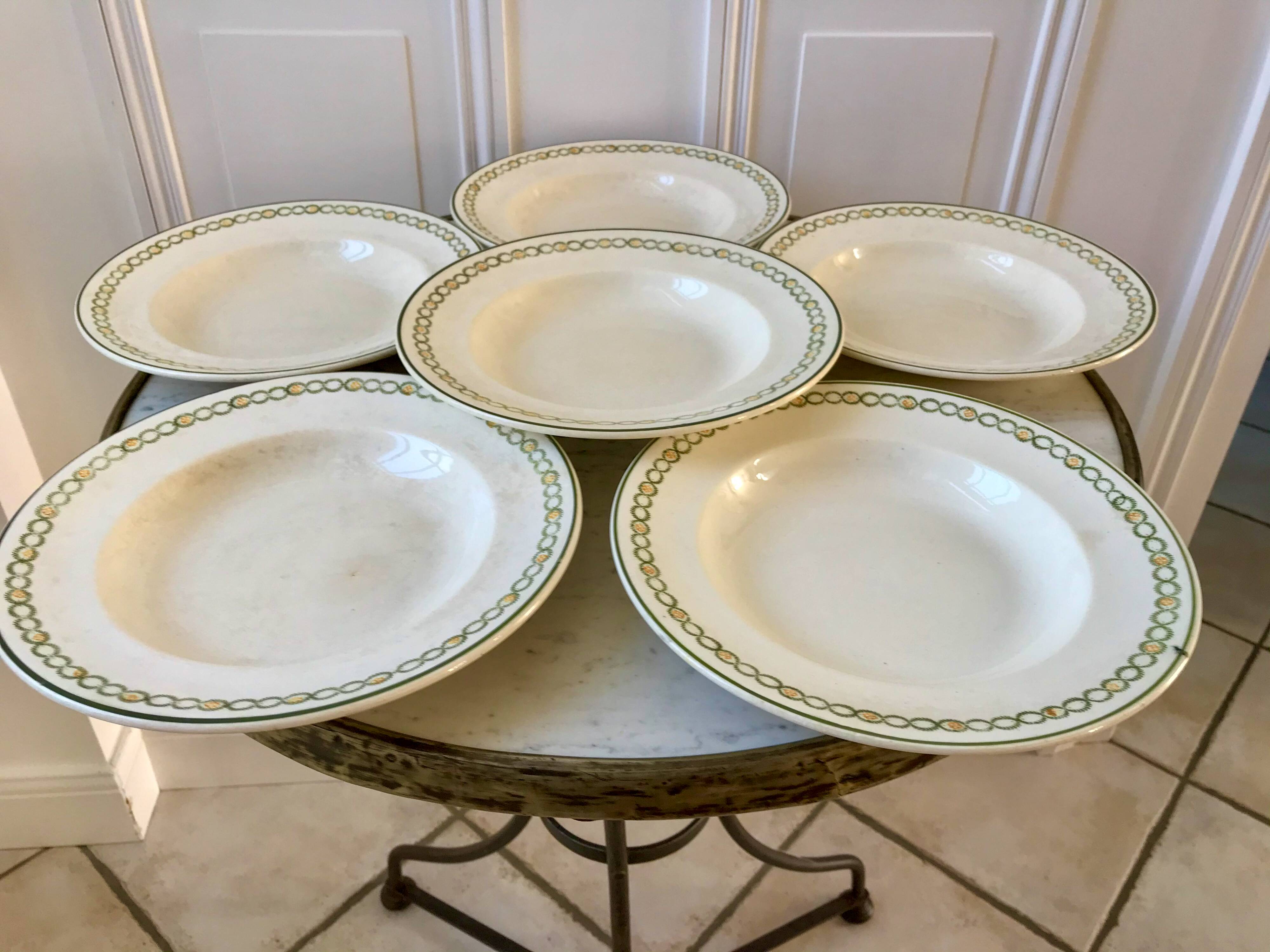 lot of 6 green and orange Longwy Iron Earth hollows from the beginning of the 19th century