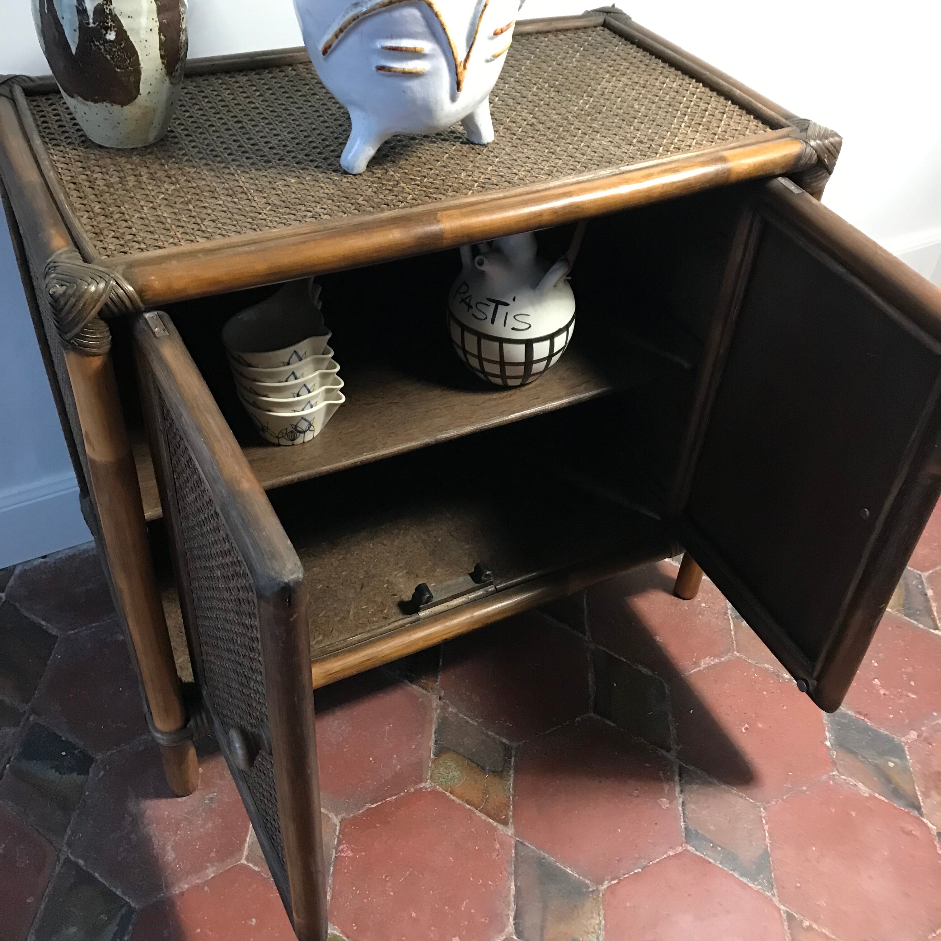Vintage rattan buffet 1970