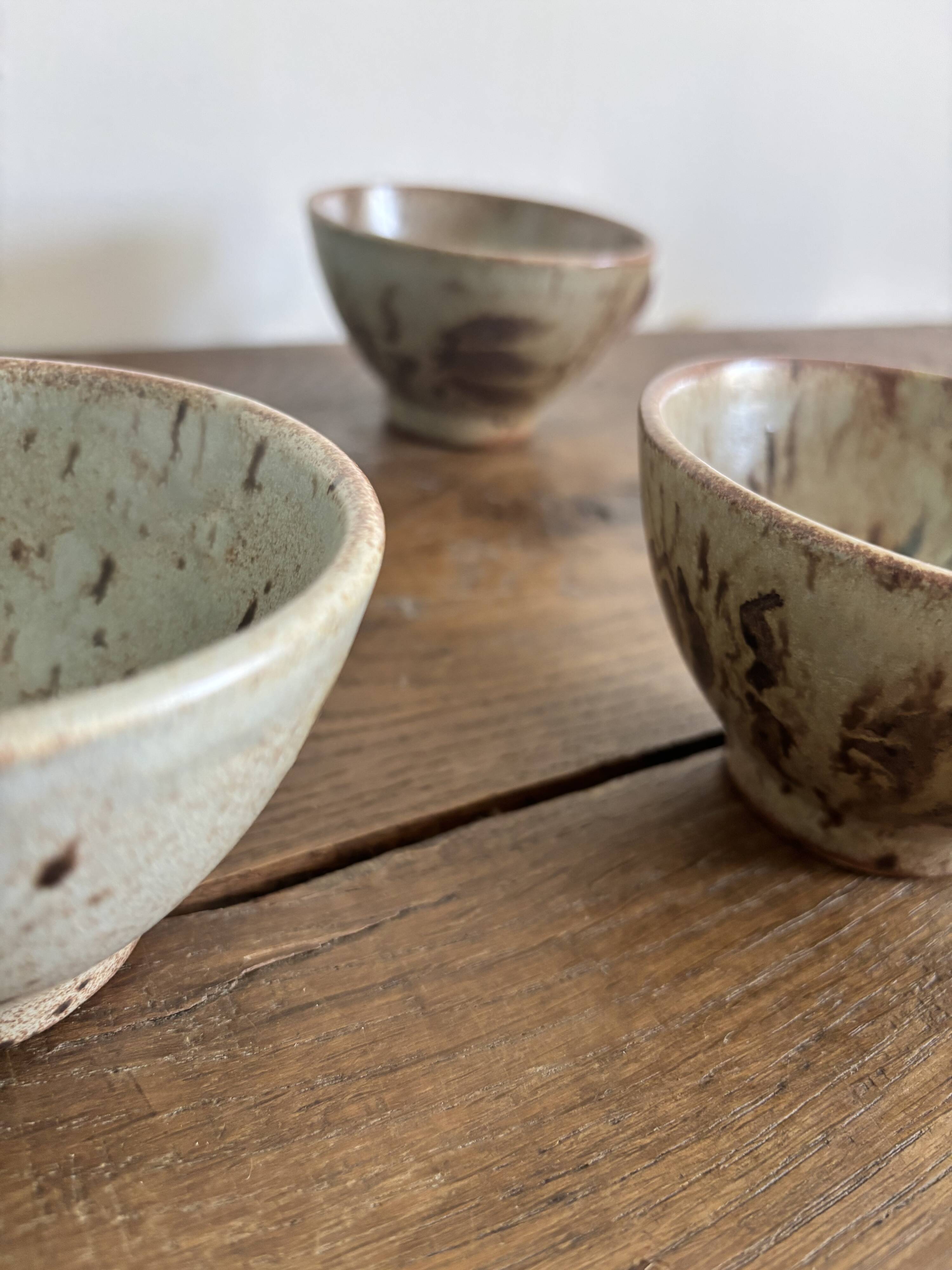 Set of 3 vintage speckled stoneware mugs