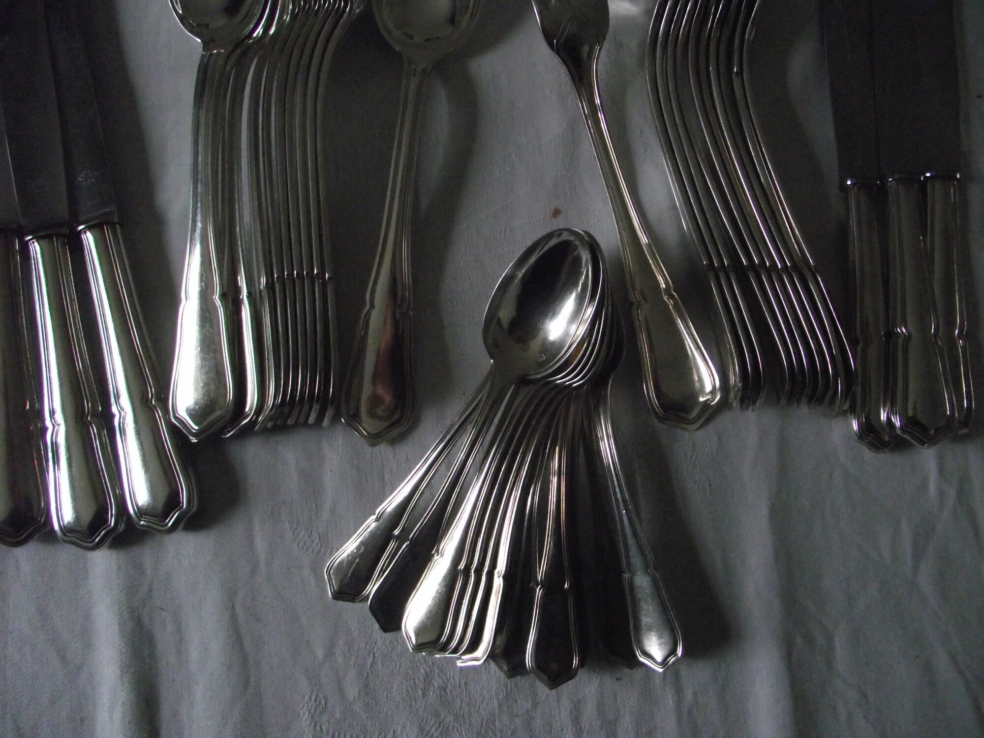 Cutlery set 61 pieces in silver metal from SFAM.