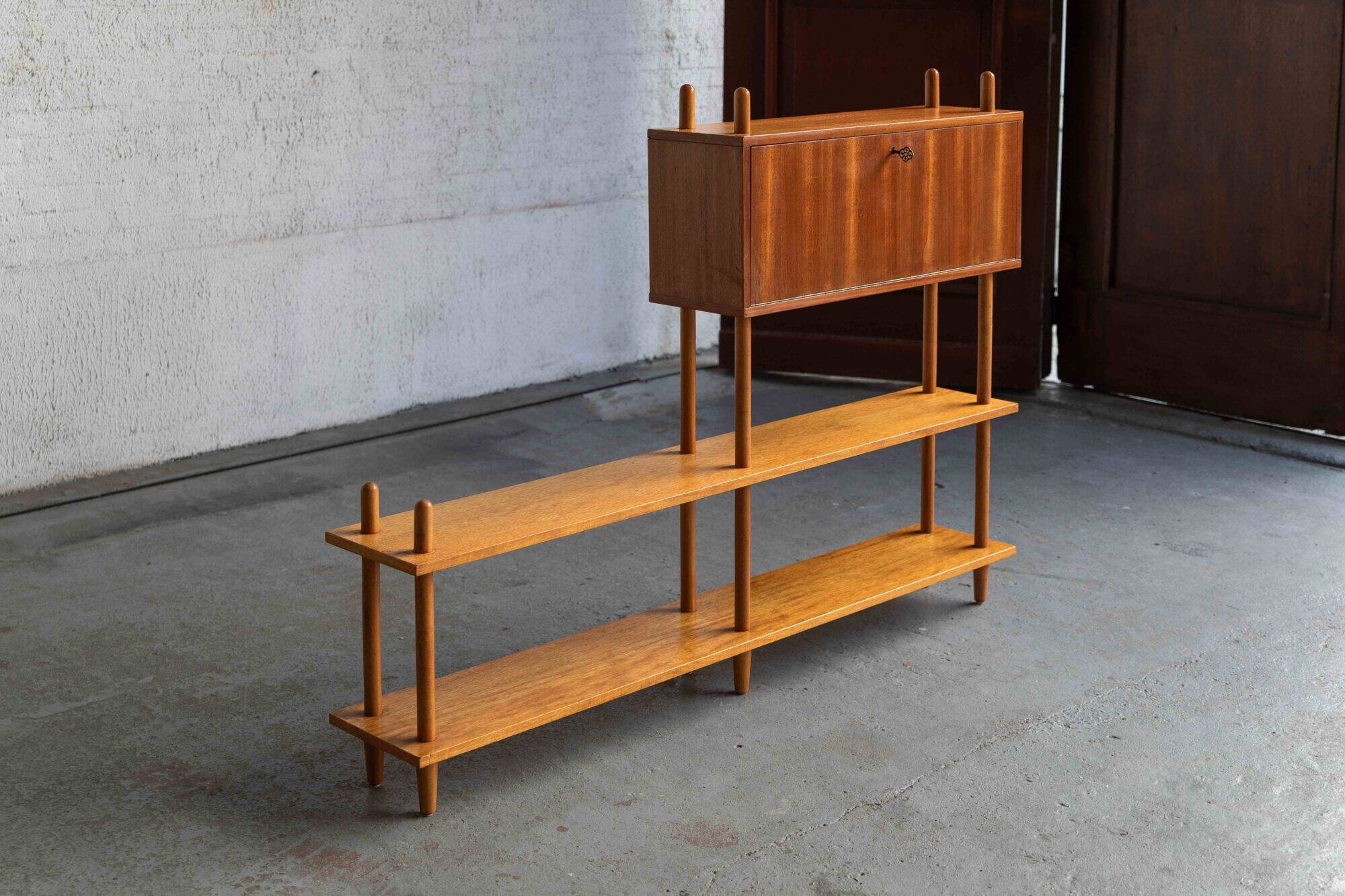 'Shelving unit 'Stokken' by W. Lutjens