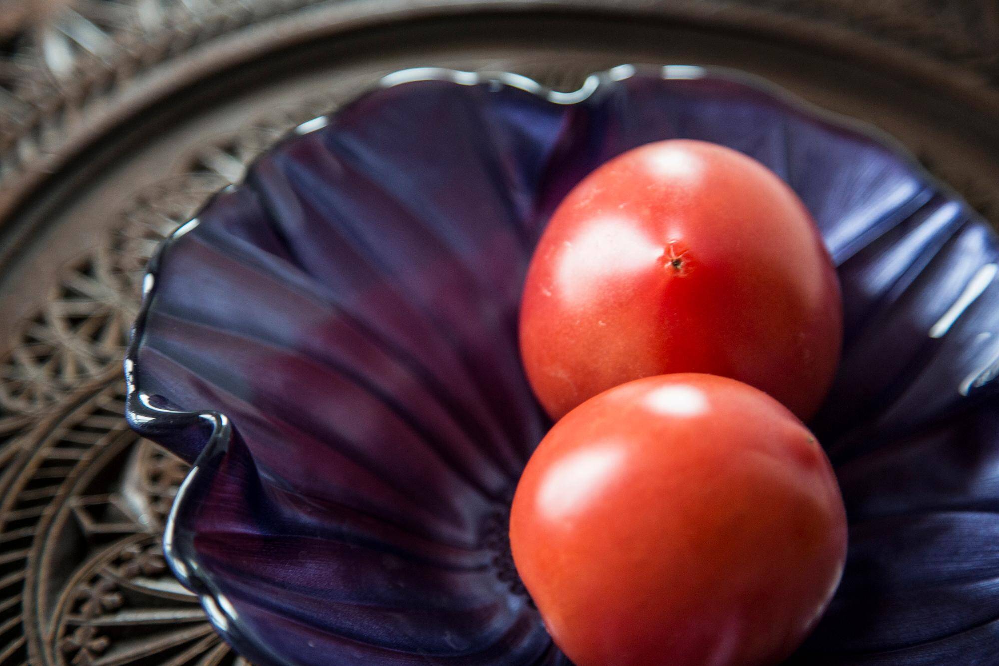 Vintage decorative glass plate in purple with flower pattern, Italy, 1960s.
