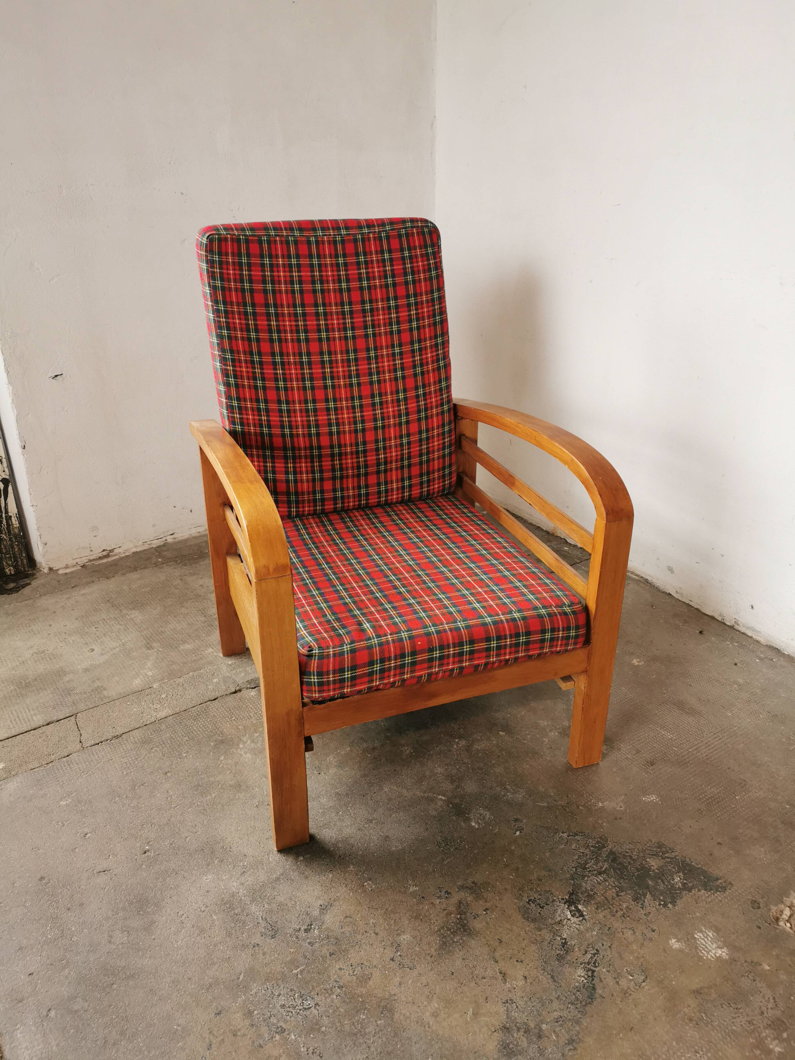 Vintage Scottish reclining armchair 1960s