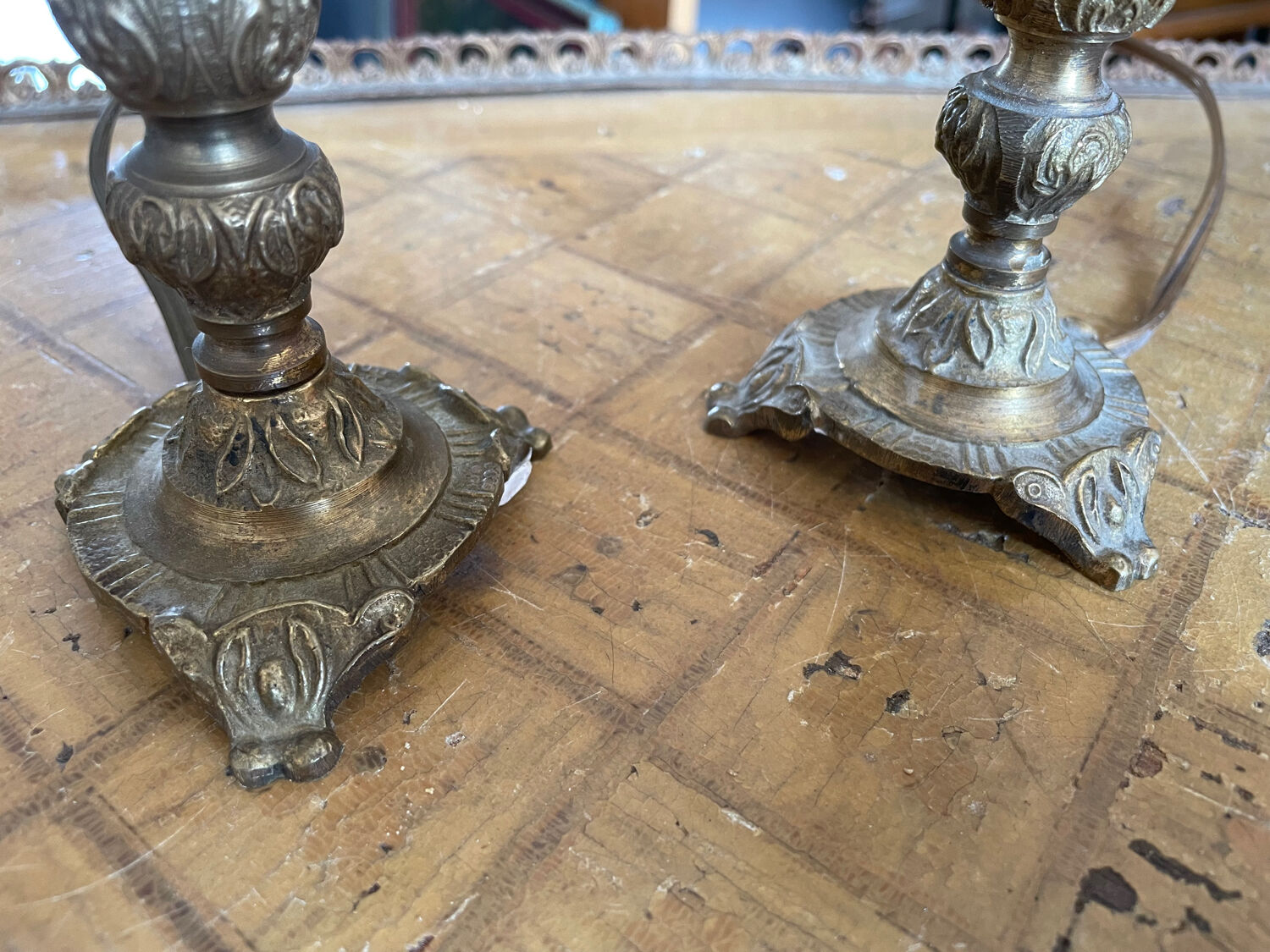 Brass lamp legs