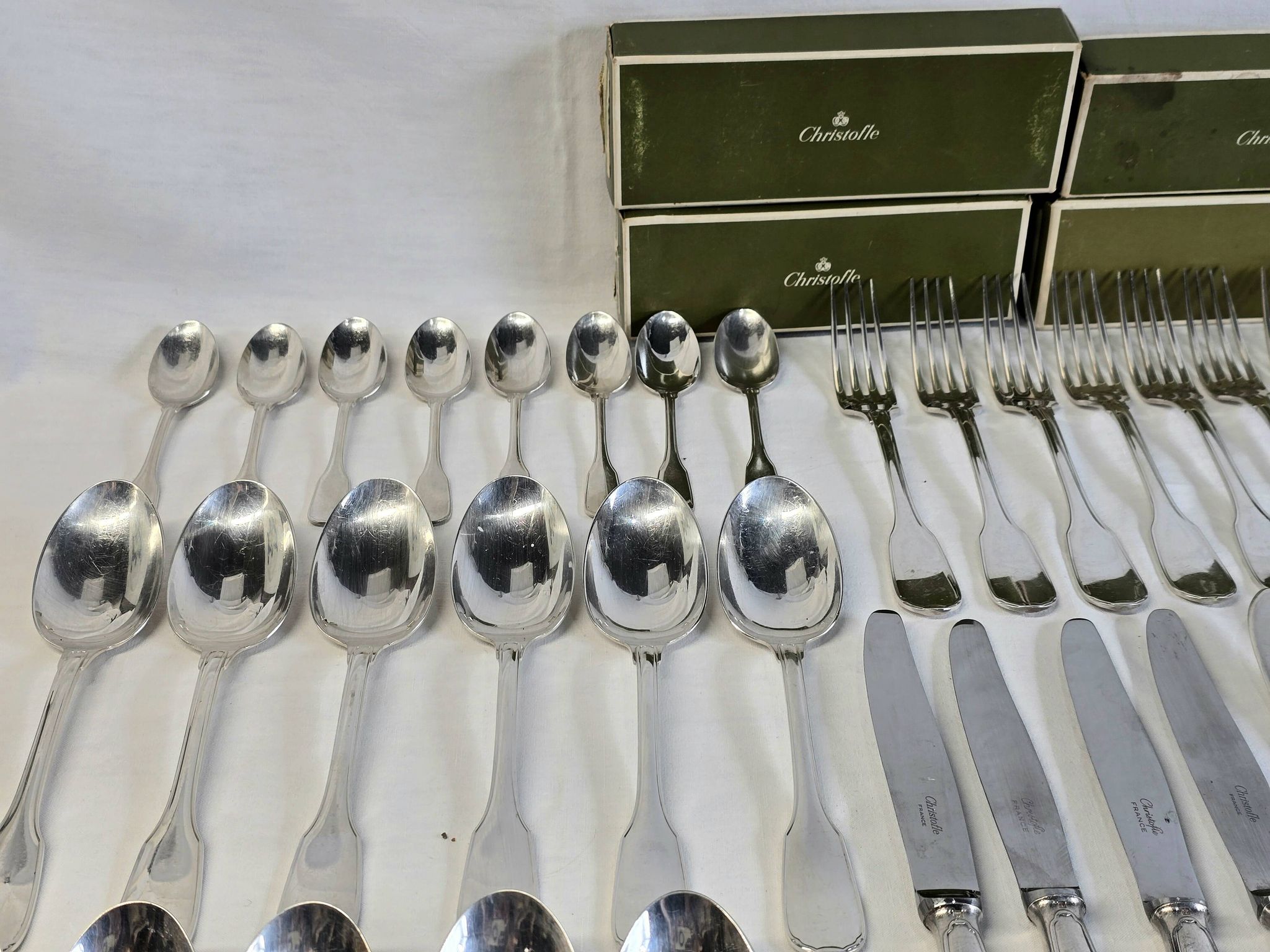 87-piece household cutlery set from Christofle, Versailles model, in metal.