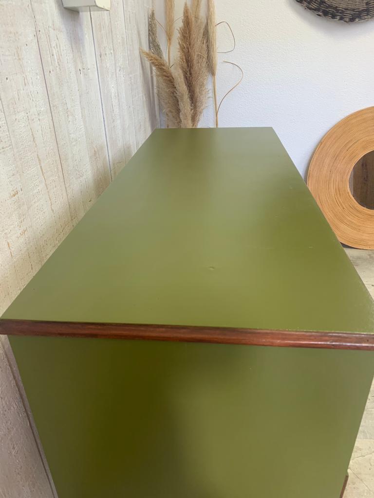 Chest of drawers 8 drawers