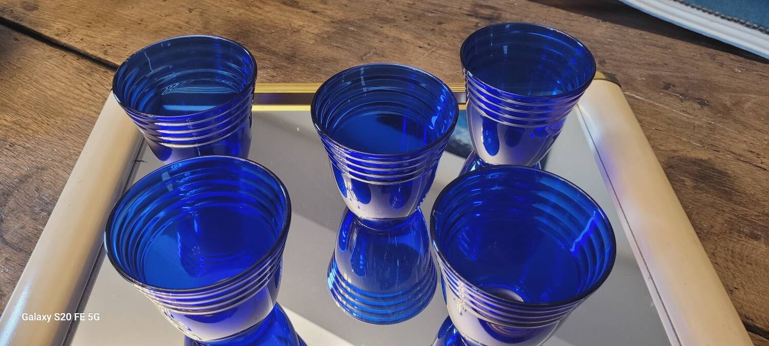 5 Egyptian water glasses