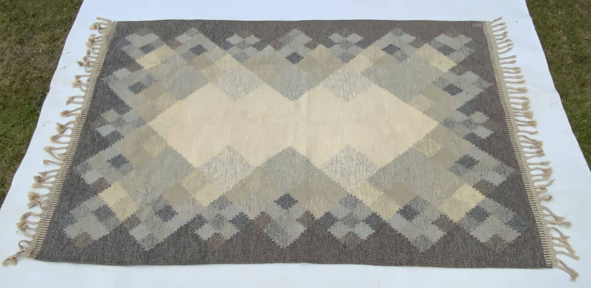 Mid-century swedish kilim röllakan rug by brita svefors for axeco 1960