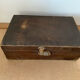 Caisse en bois ancienne