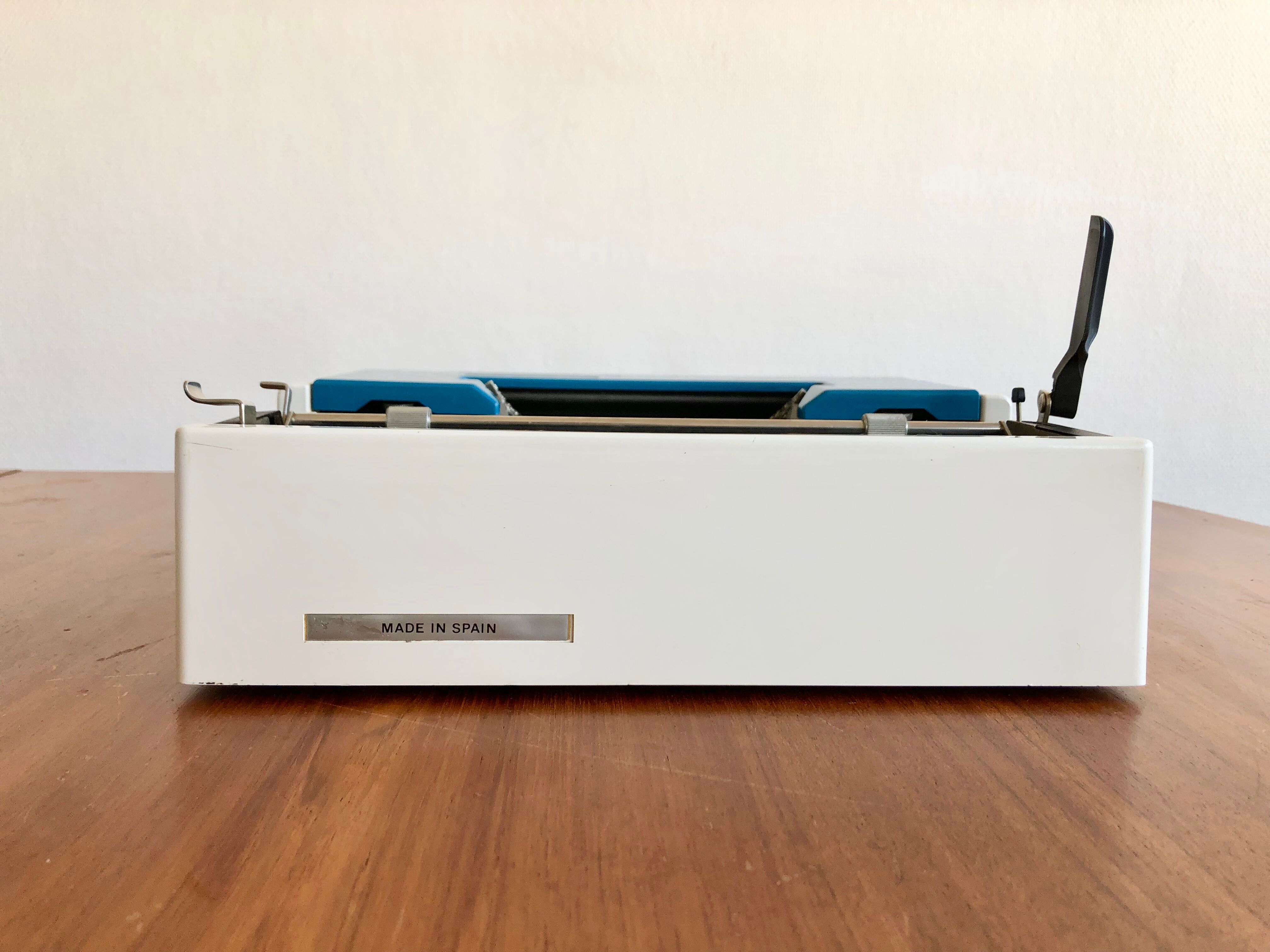 Underwood 315 typewriter from 1968