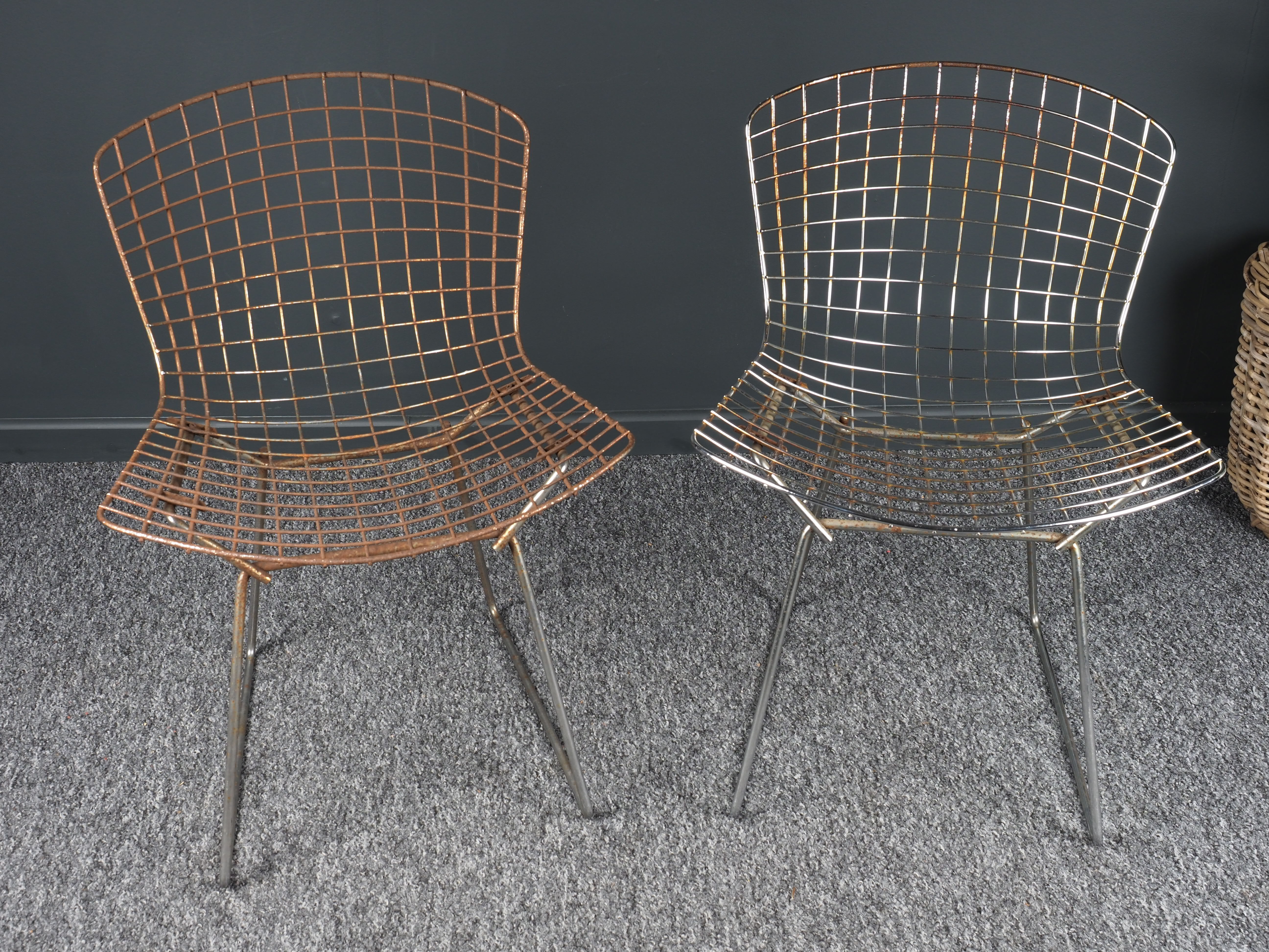Pair of chairs by Harry Bertoia 80