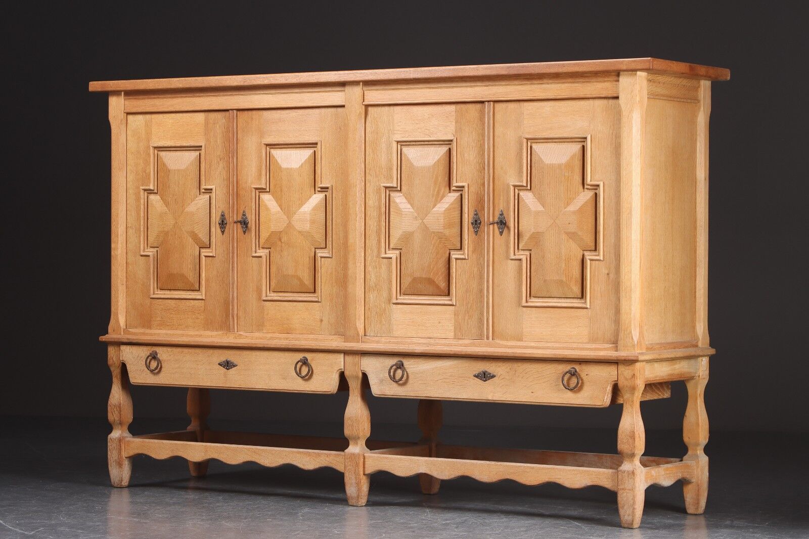 Henry Kjærnulf for Møbelfabrik. Oak sideboard, model '54'