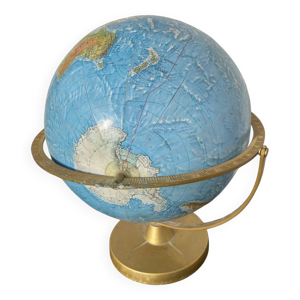 globe terrestre scandinave