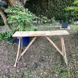 Workbench in raw wood