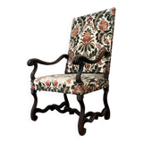 Walnut armchair Louis XIII of the seventeenth century