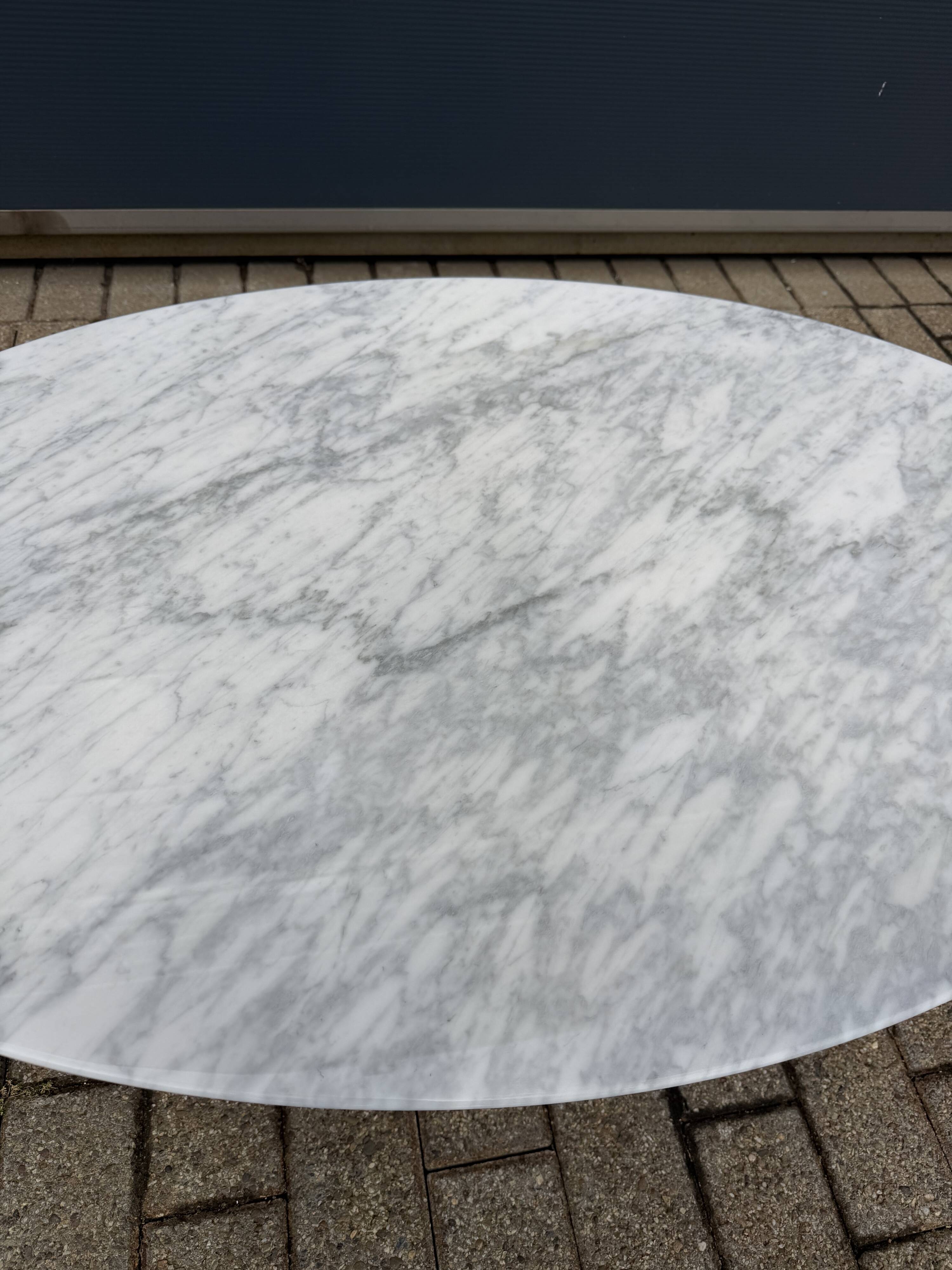 Original Knoll Tulip Oval Coffee Table Eero Saarinen Statuarietto 107x70