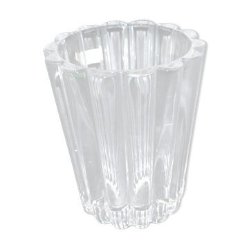 Villeroy & Boch vintage vase in ribbed molded crystal signed