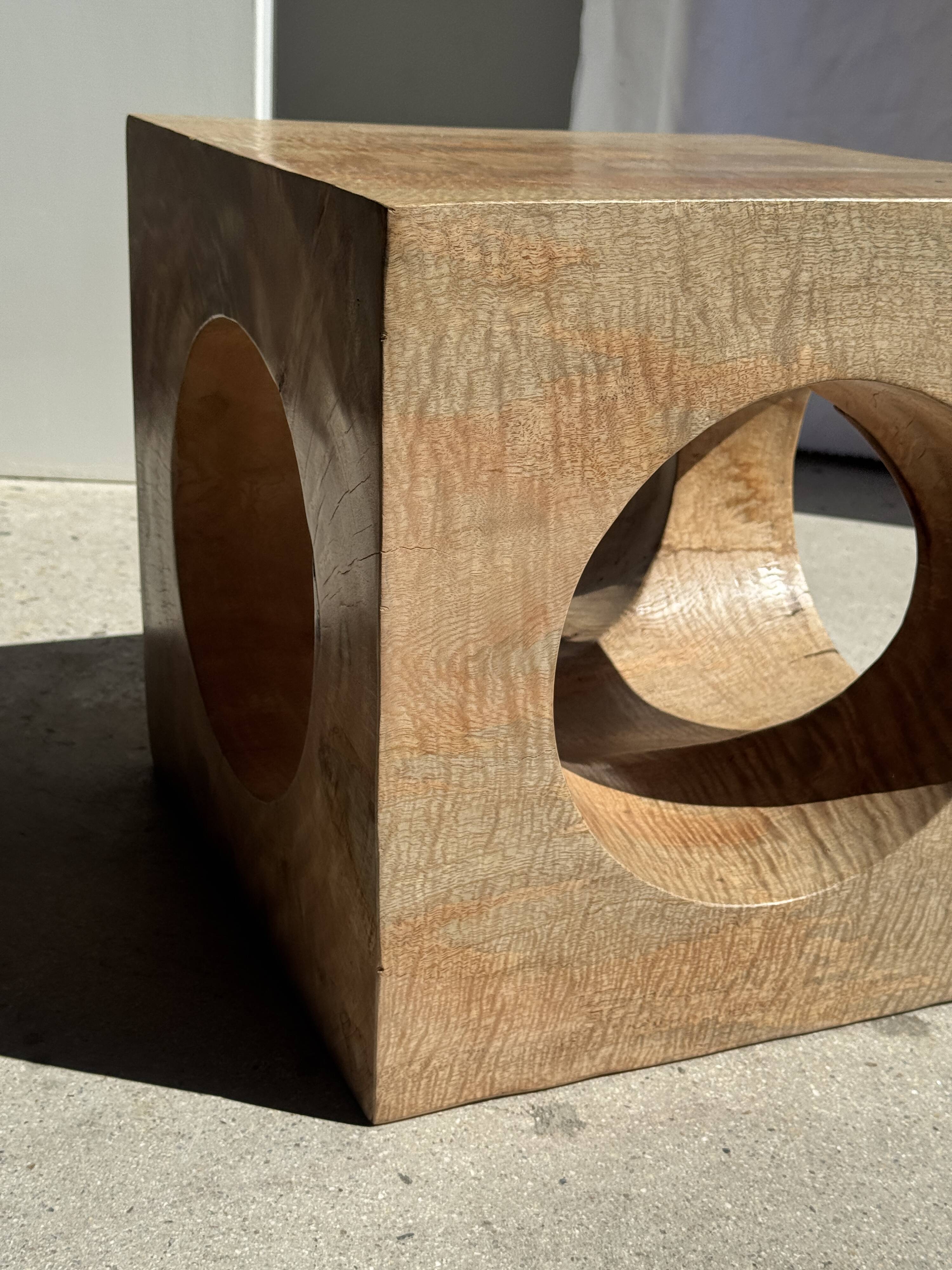 Coffee table, or openwork cubic stool in natural monoxyle mango wood H40.