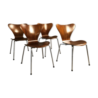 Chairs series 7, No.3107 by Arne Jacobsen for Fritz Hansen, teak butterfly, Denmark, circa 1955