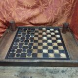 Ancien coffret de jeu de backgammon et de dames en bois
