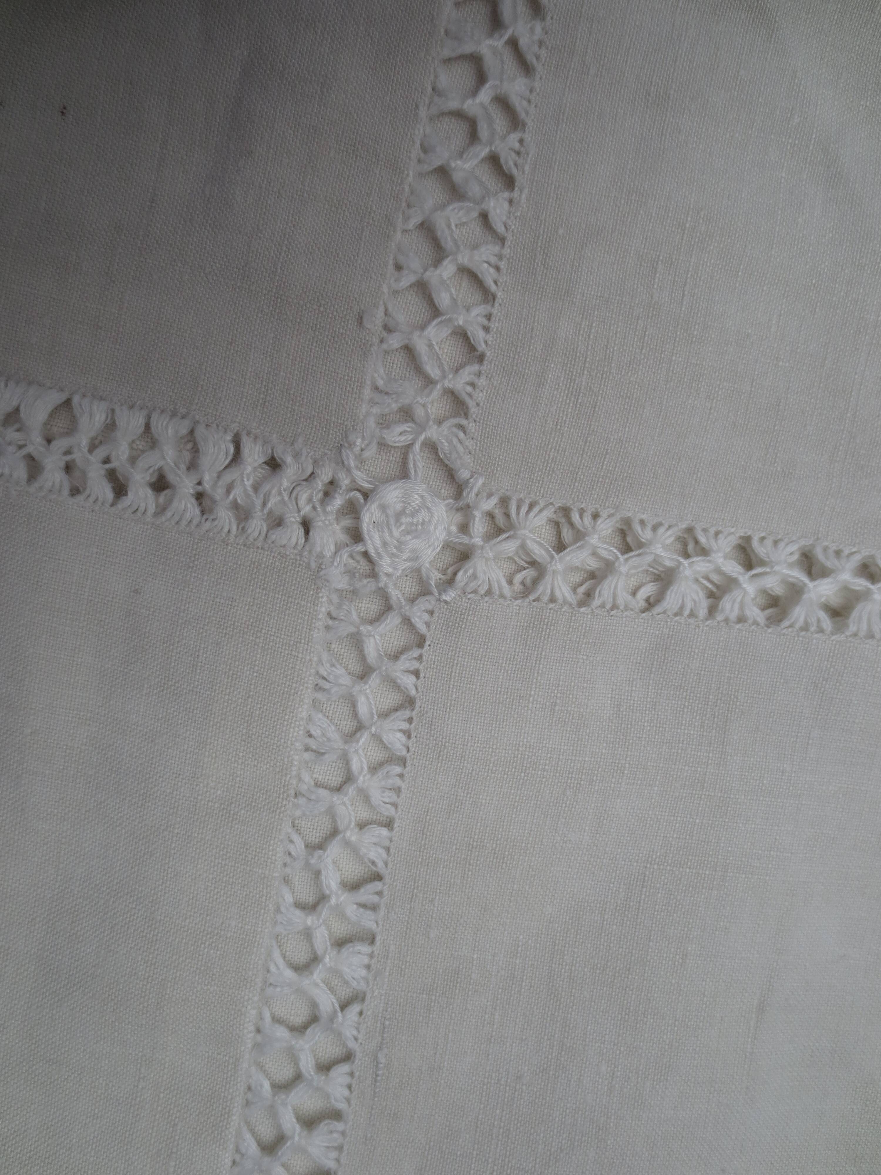 Handmade linen sheet on 3 sides