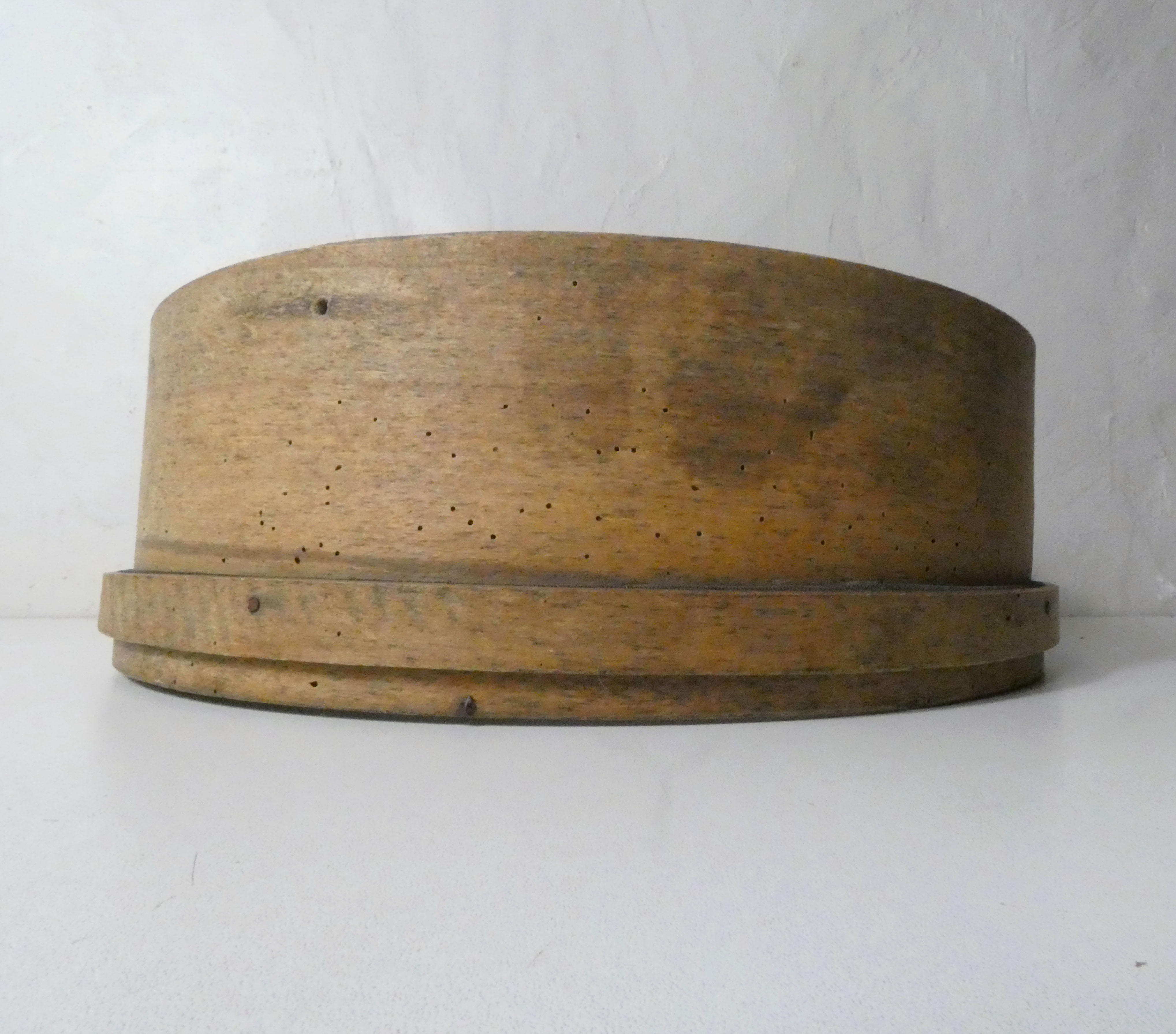 Ancien tamis en bois vintage art populaire
