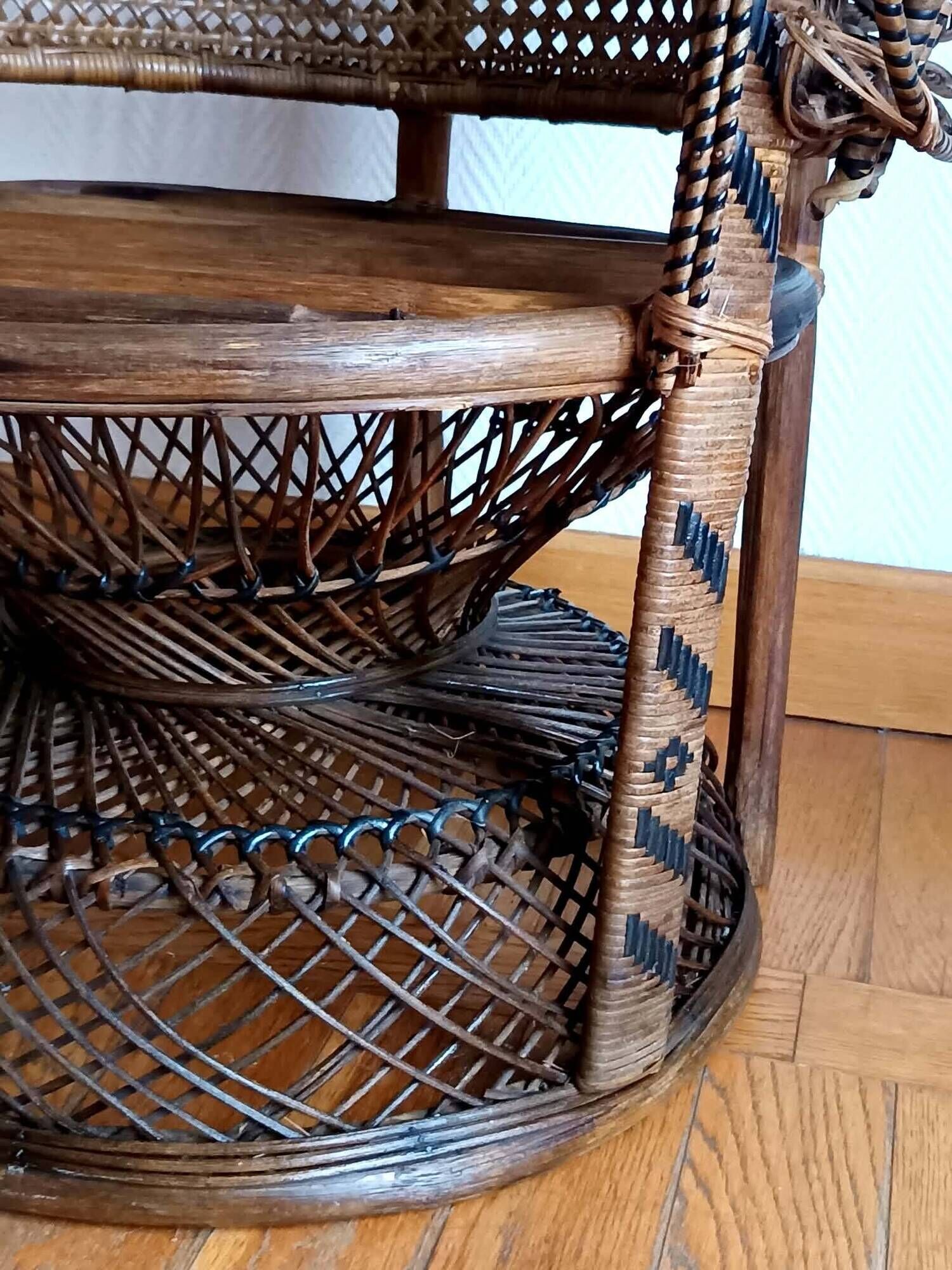 Vintage Emmanuelle armchair Peacock circa 1960