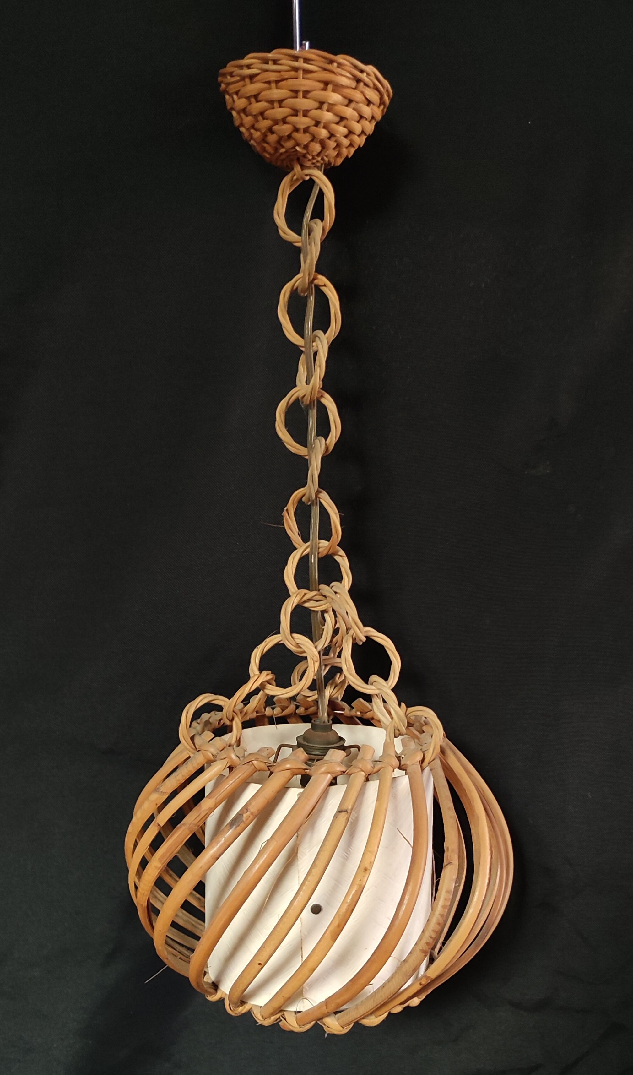 Vintage rattan pendant lamp