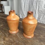 Paire de mini pichets en grès orange