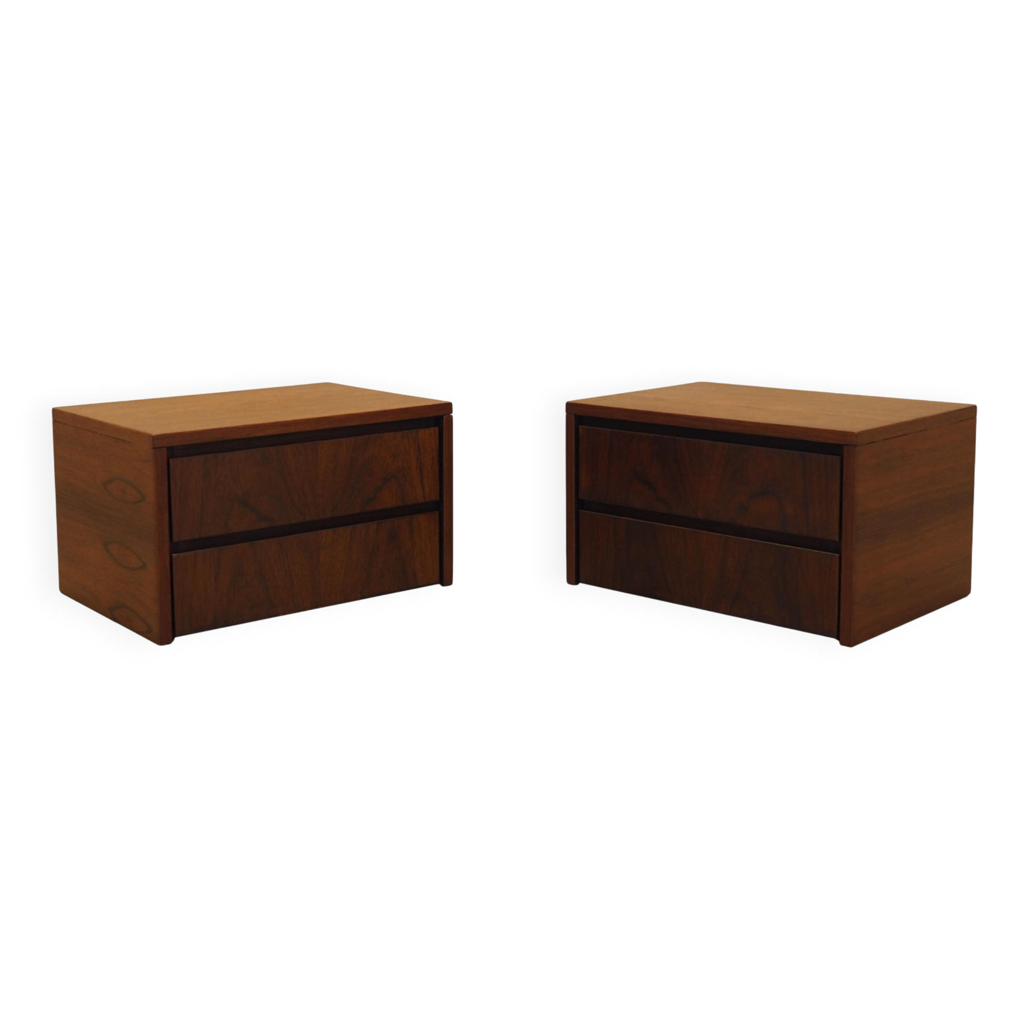 2 chevets muraux danois, années 1970