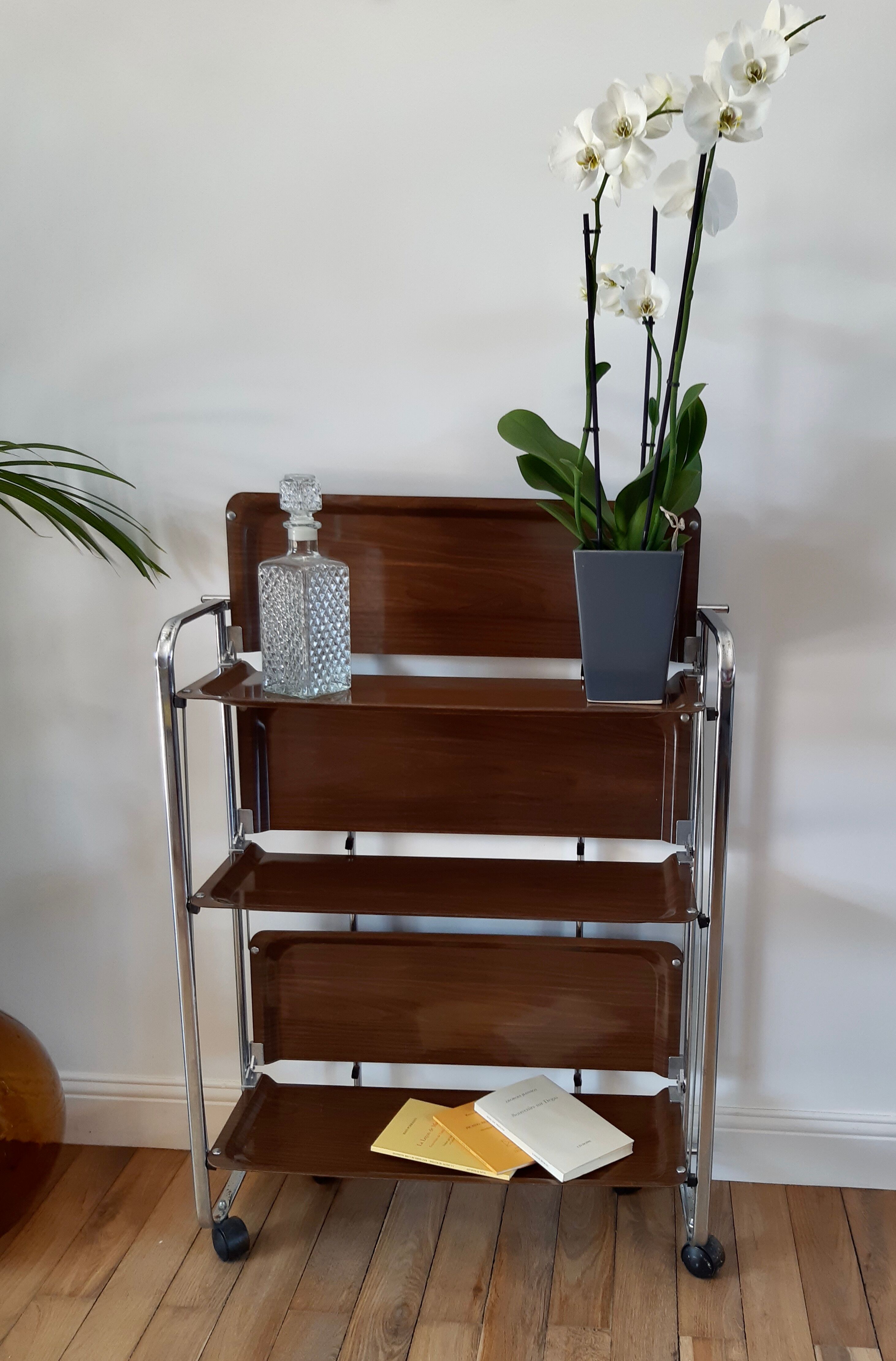 Chromium folding dessert and vintage 70s formica