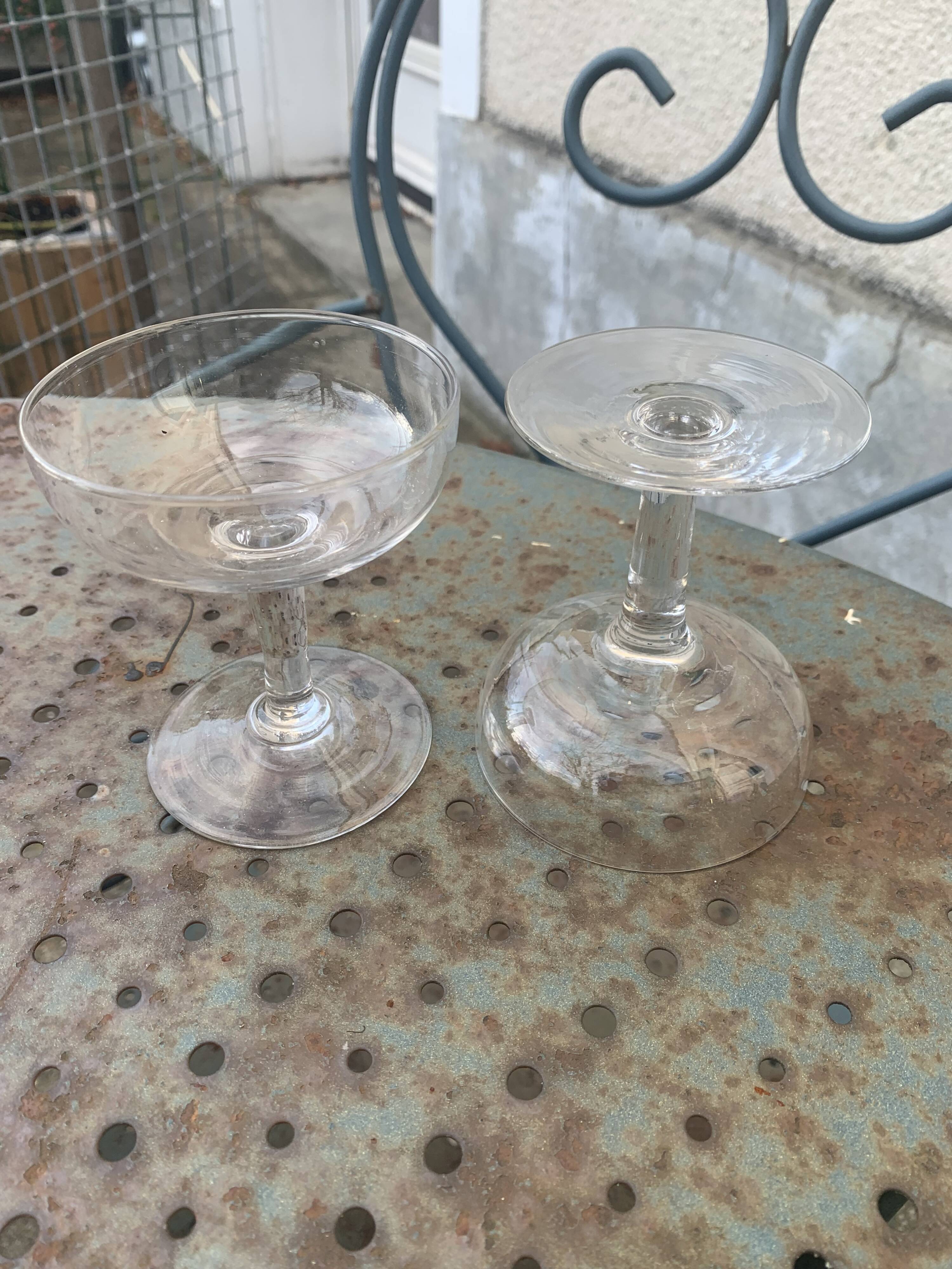 5 vintage transparent glass champagne glasses